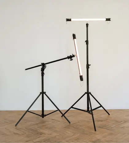 2 LED tube lights 15 € each per full day / shoot